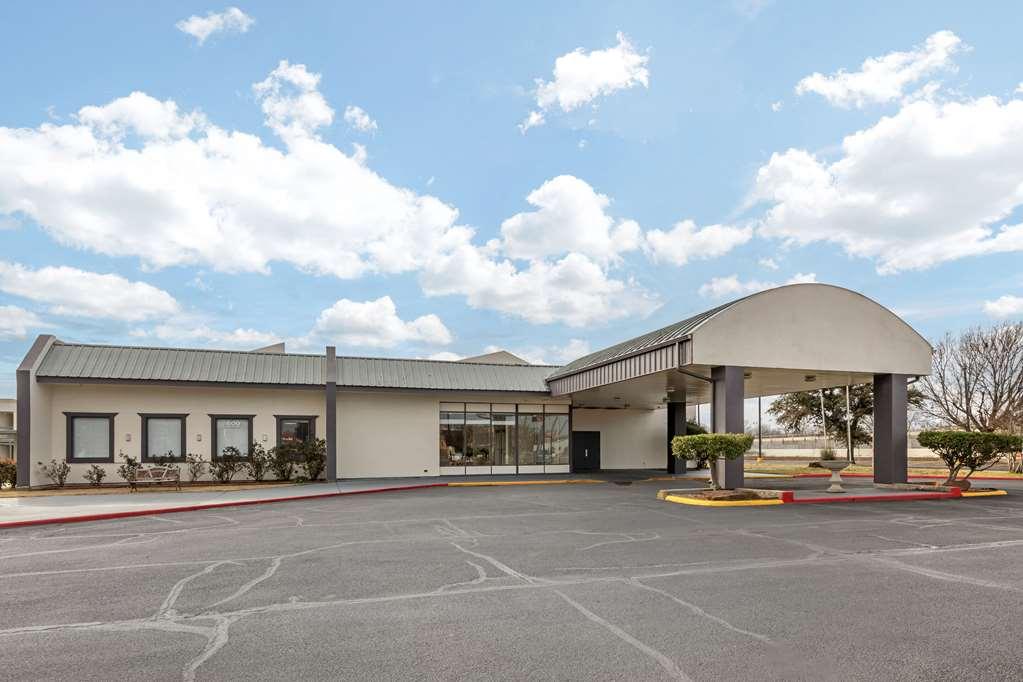 Suburban Studios Gainesville Exterior foto